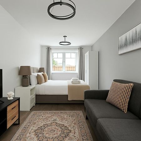 Bright Private Rooms - Peaceful Morden Location Londres Exterior foto